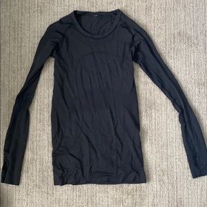 Lulu lemon swiftly tech long sleeve